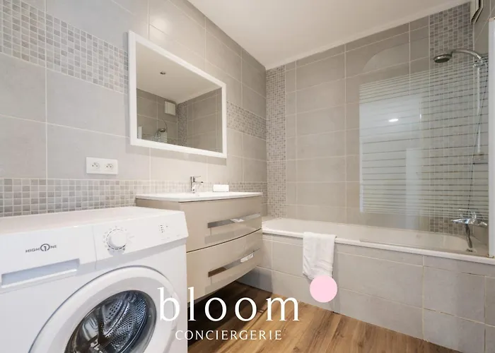 Plein Centre 6 Voyageurs Apartament *